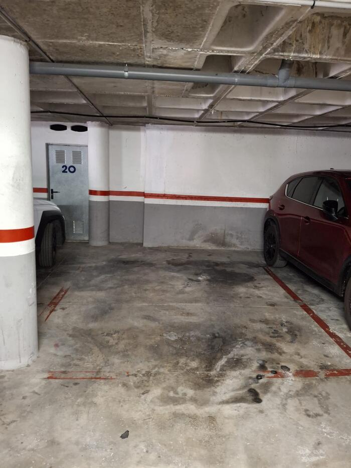 Parking -
                        Altea -
                        0 dormitorios -
                        0 ocupantes